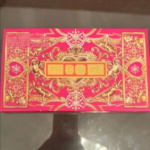 Pat McGrath Pink and Gold Artistry Eyeshadow Palette